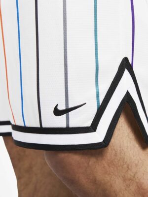 Nike DRI-FIT DNA Shorts